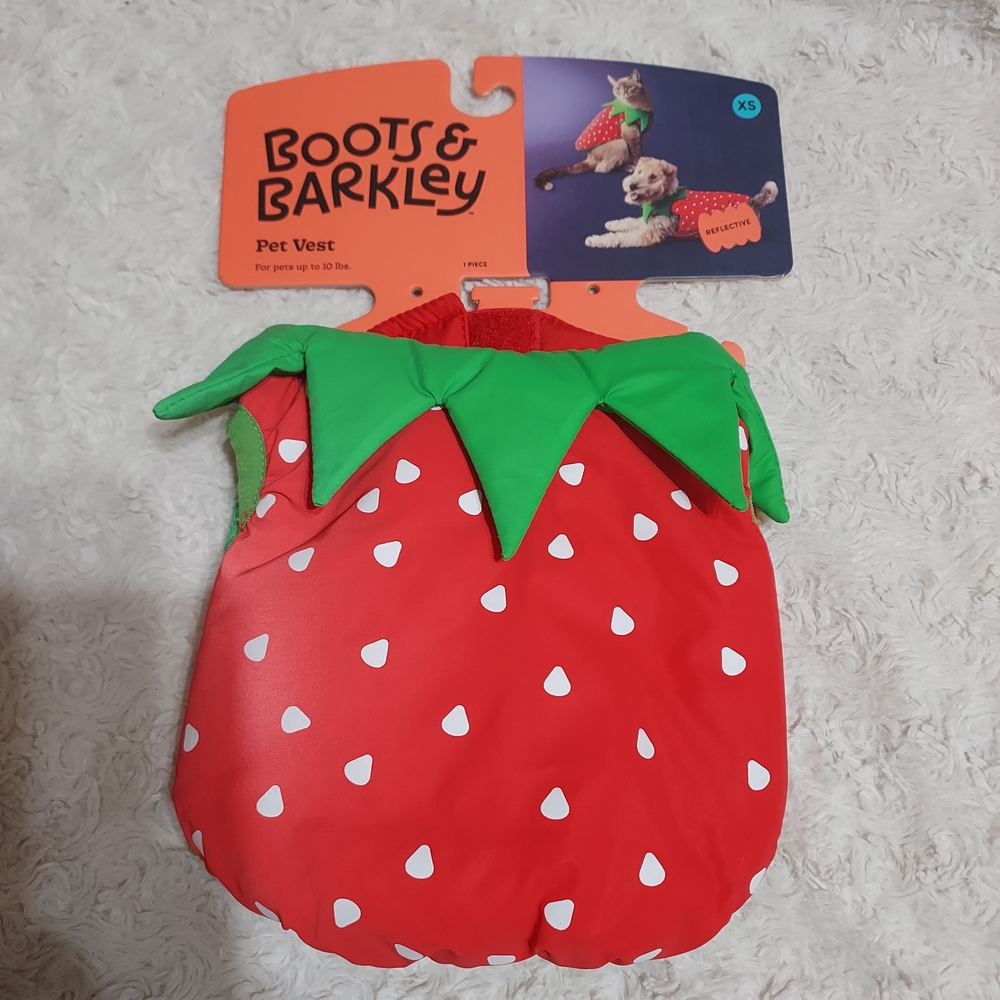 Boots & Barkley Red & Green Strawberry Pet Vest Costume Halloween Dress Up XS